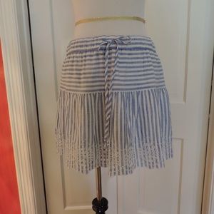 Vineyard Vines skirt size M